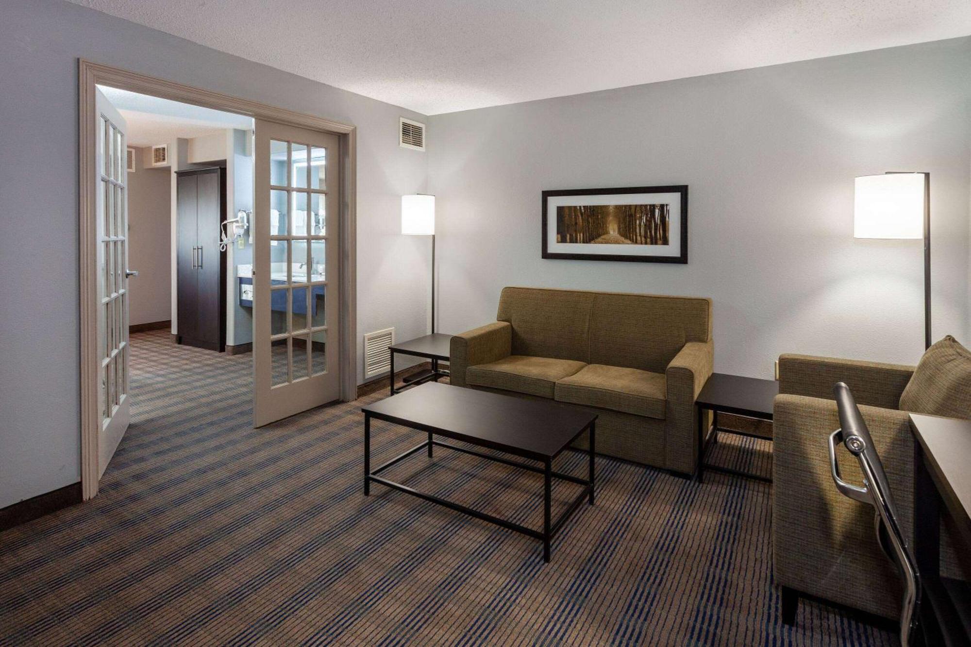 Americinn By Wyndham Пеория Екстериор снимка