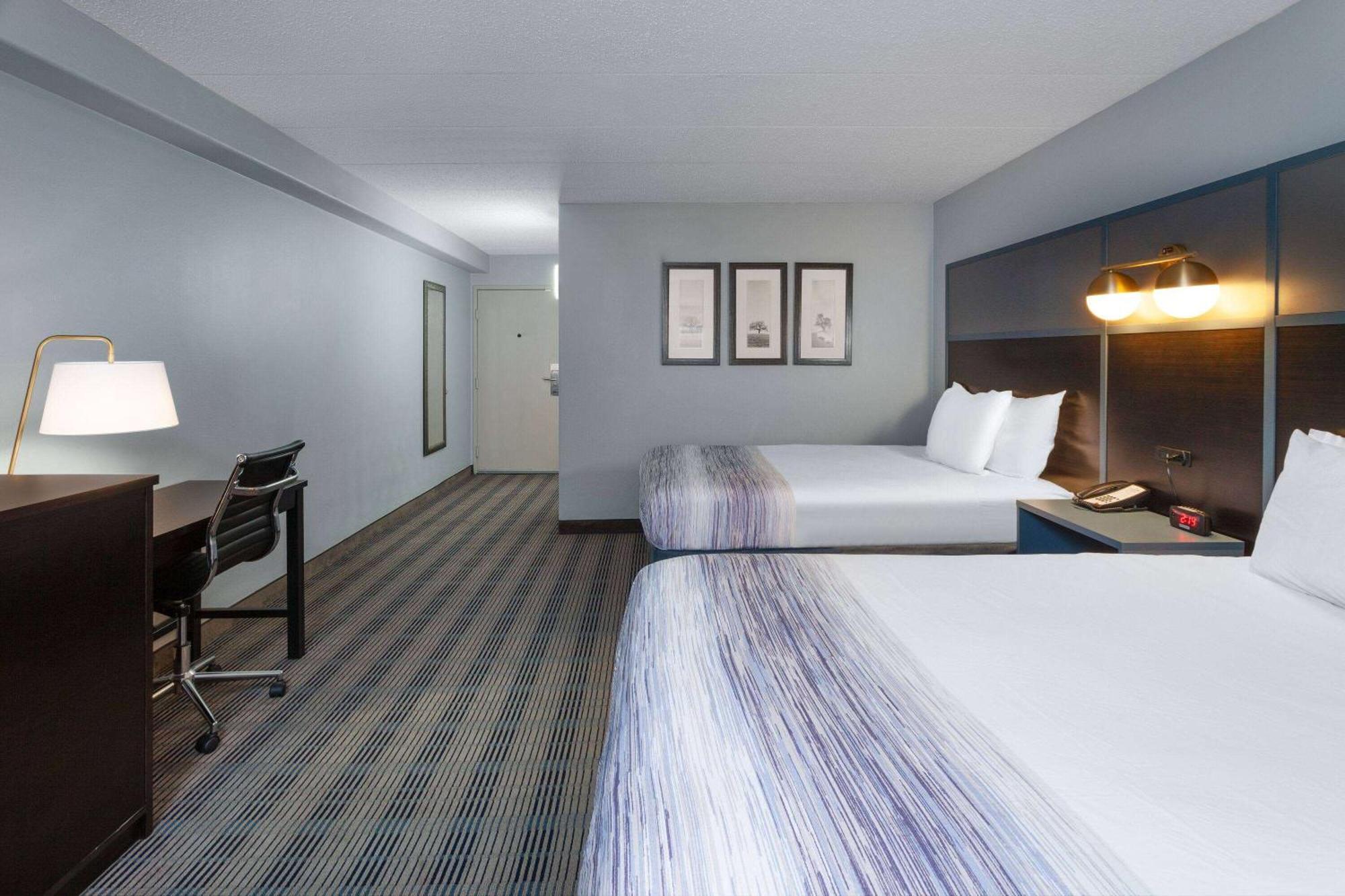 Americinn By Wyndham Пеория Екстериор снимка